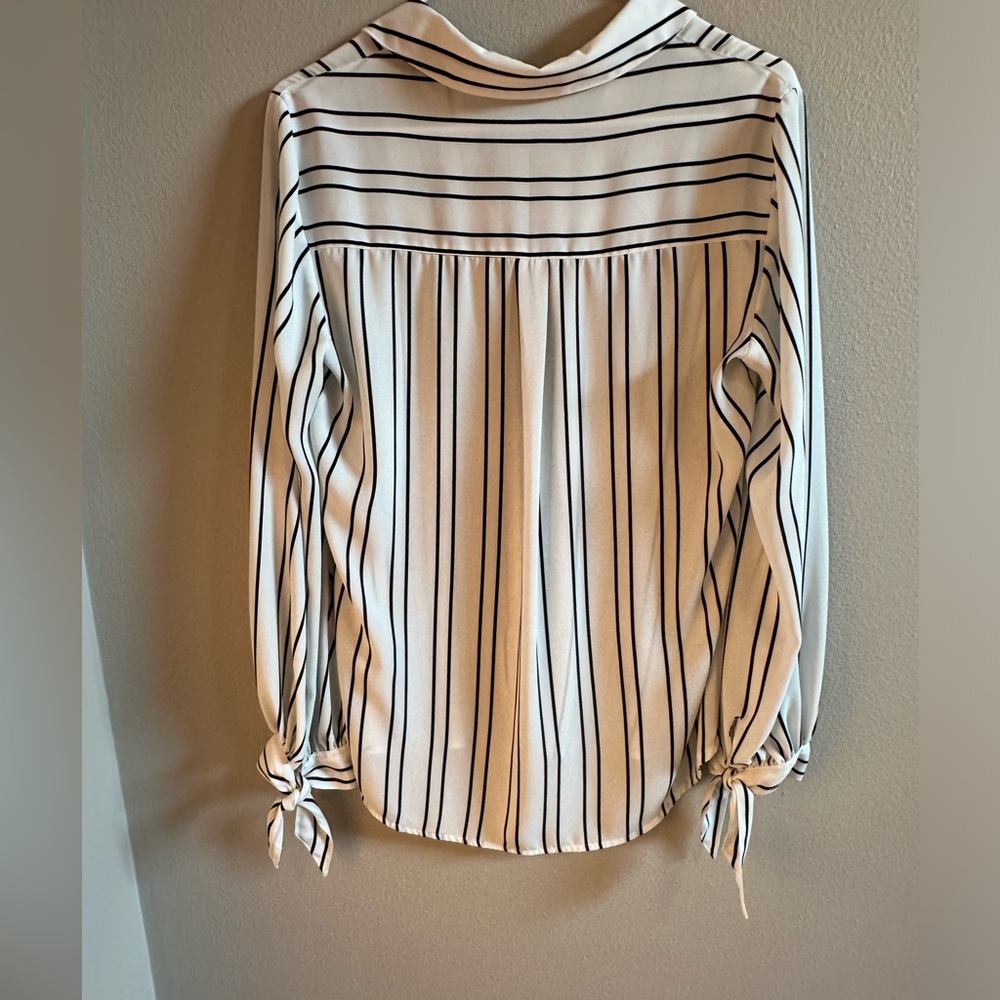 Express Stripped Pullover - Picture 3 of 4
